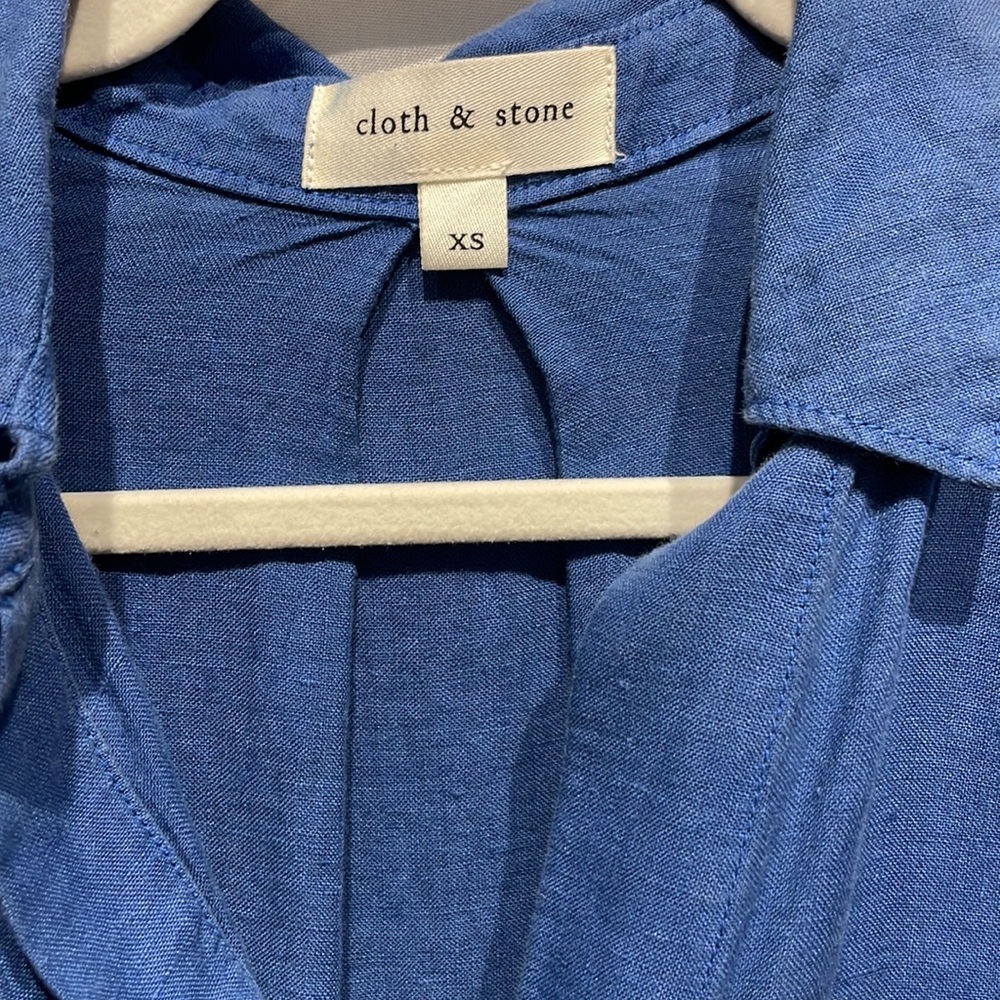Cloth And Stone Split Back Button Down - image 2
